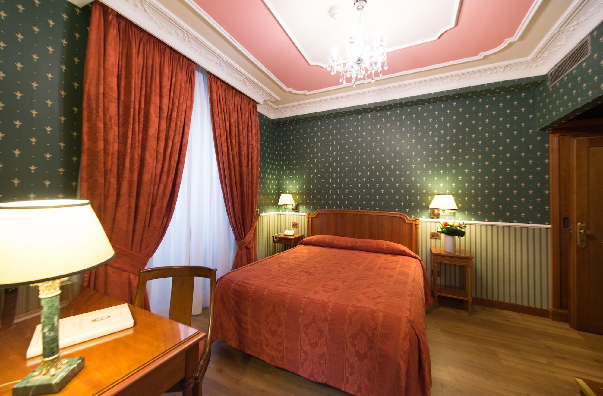 สตรอซซี ปาลาเช โฮเทล Hotel ฟลอเรนซ์ ภายนอก รูปภาพ